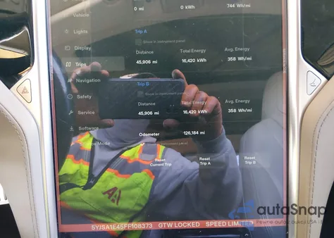 2015 Tesla Model S 85D/P85D из США, поврежденный, VIN 5YJSA1E45FF108373